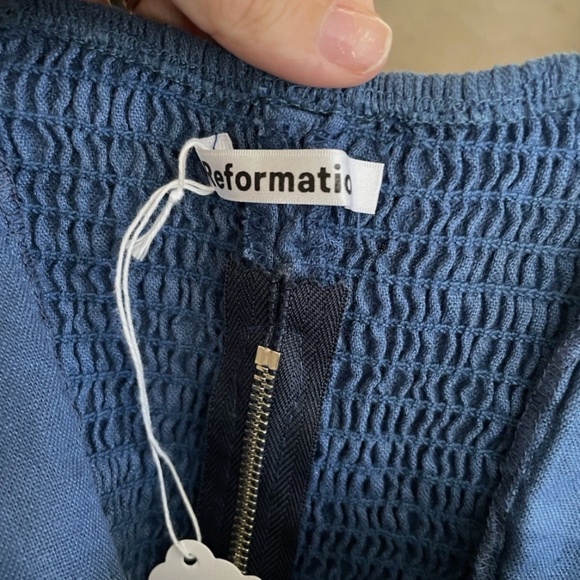 Reformation Yucca linen two piece in blue size 0 - Picture 10 of 12